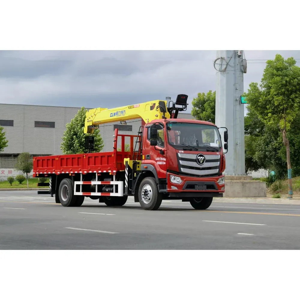 Truck-mounted crane on Foton 4x2, 8T — photo 4 of 6