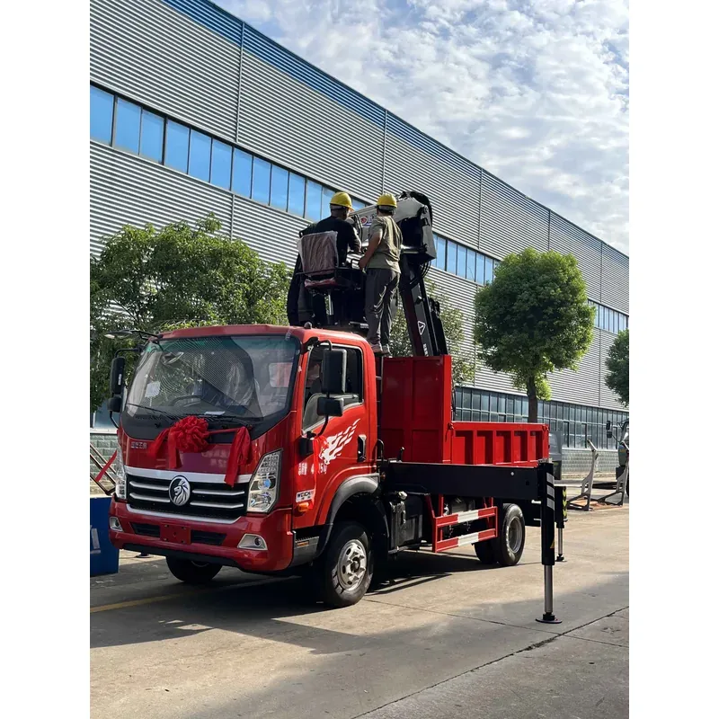 Truck-Mounted Scrap Grab on SINOTRUK Wangpai — 6.3 t Crane, 3+2 Twin-Ram Grab — main view