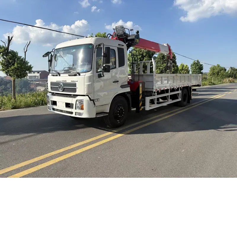 Dongfeng 4x2 crane truck, three-quarter front view showing the dropside cargo body and the folded crane boom