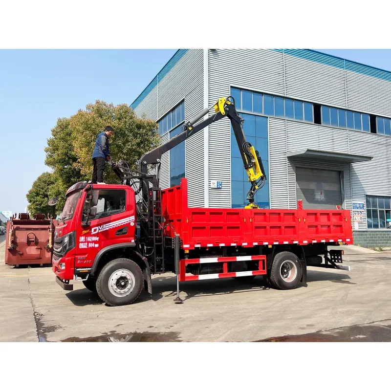 Truck-Mounted Log Grab on Dongfeng Huashen DV3 — 7.8 m Boom, 2+2 Flat-Jaw — photo 7