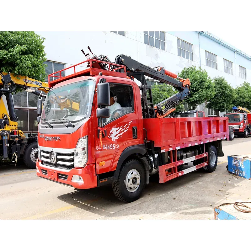 Truck-Mounted Log Grab with Winch on SINOTRUK Wangpai — 7.5 m, 2+2 Grab — main view