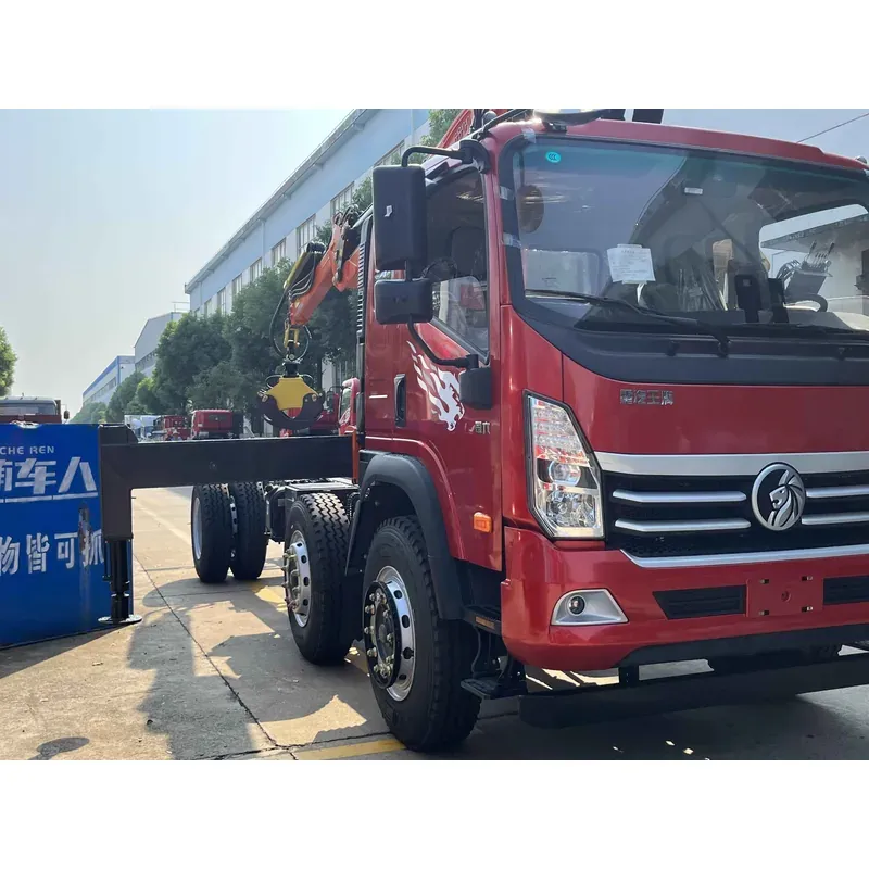 Truck-Mounted Log Grab on SINOTRUK Wangpai 6x2 — 8.8 m Boom, Flat-Jaw Grab — photo 3