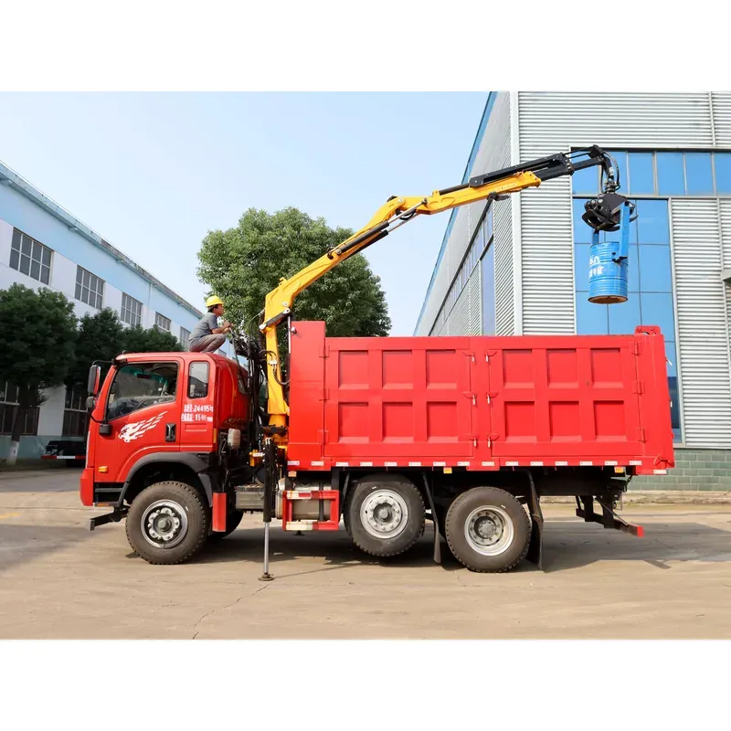 Truck-Mounted Log Grab with Lifting Axle on SINOTRUK Wangpai — 4 t Folding Boom — photo 6