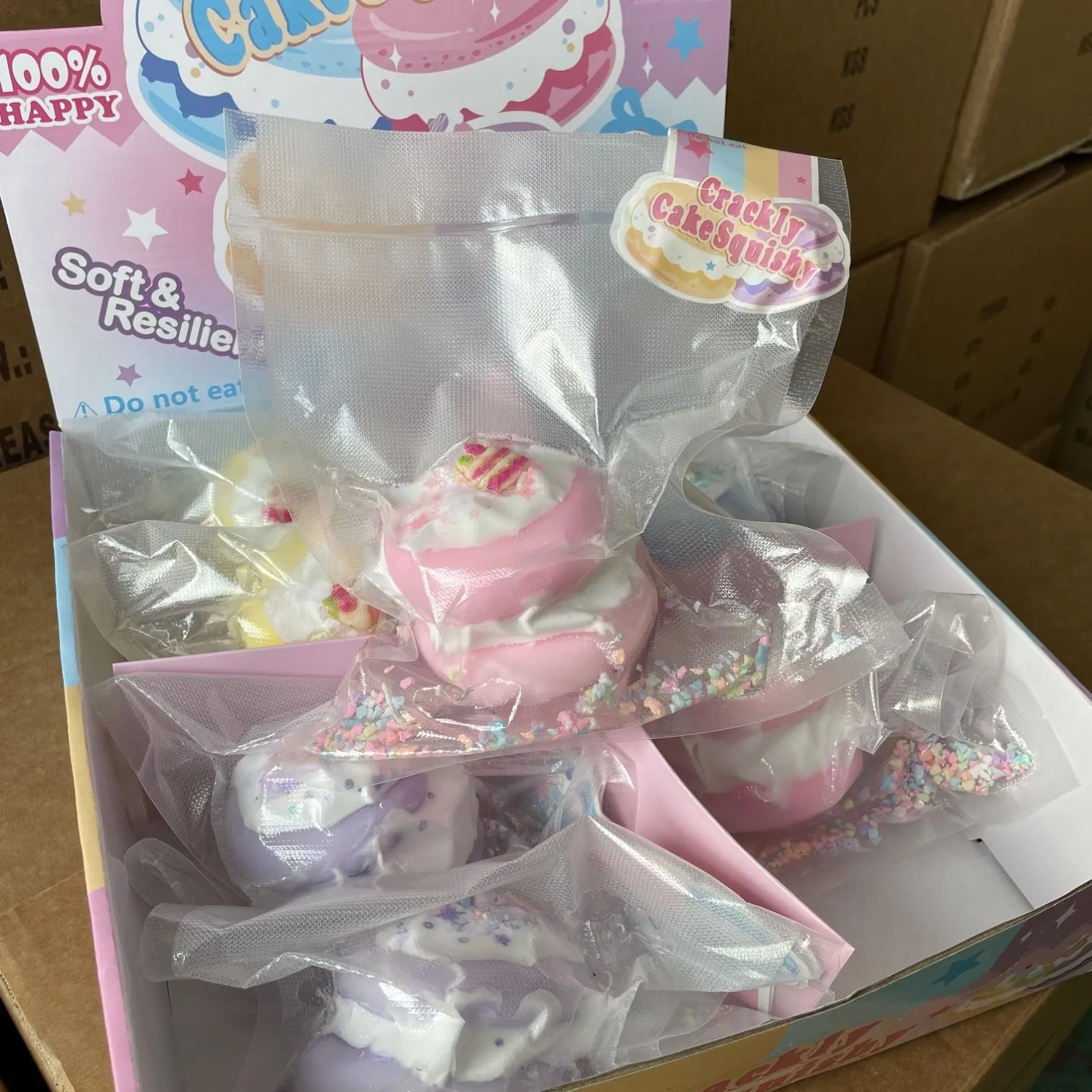 Cake-shaped squishy toys in individual packs