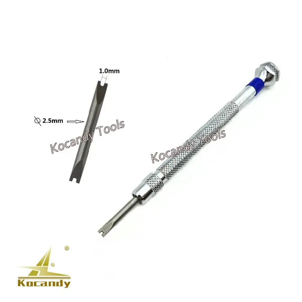 Close-up of the driver tip and 1.0 mm spare blade