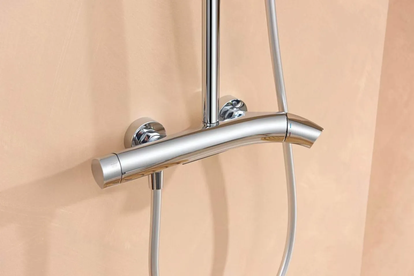 thermostatic shower bar chrome side view