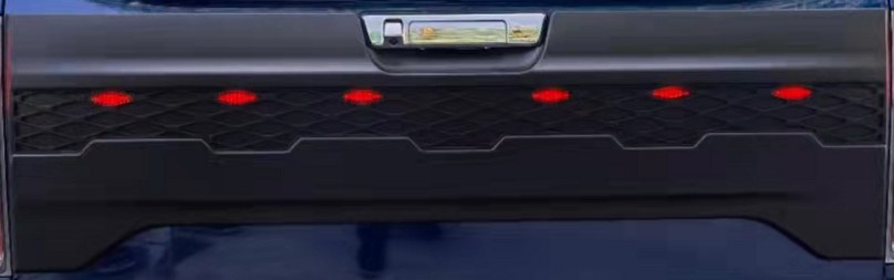 Isuzu D-MAX 2020 Tailgate Trim (LED)