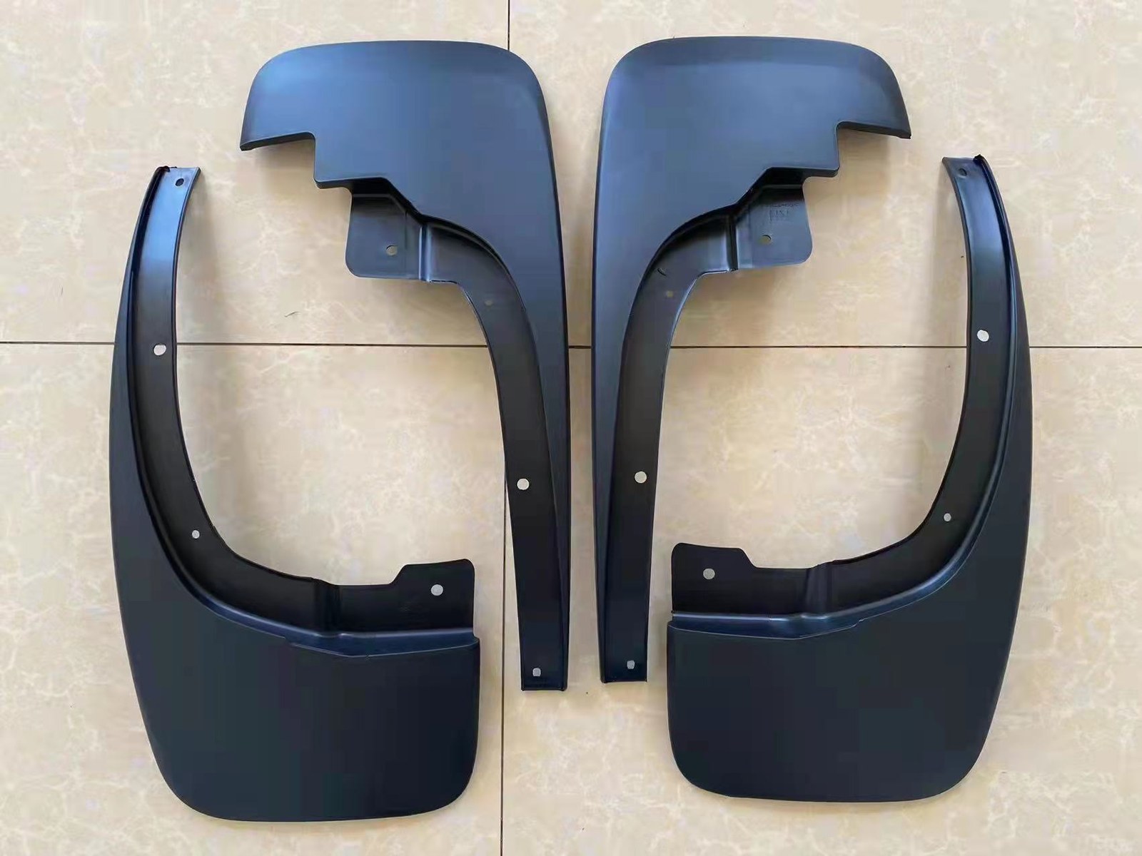 Isuzu D-MAX 2020 Mud Flaps