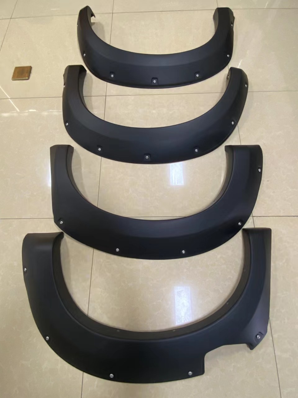 Isuzu D-MAX 2012-2019 Fender Flares (Injection Molded)