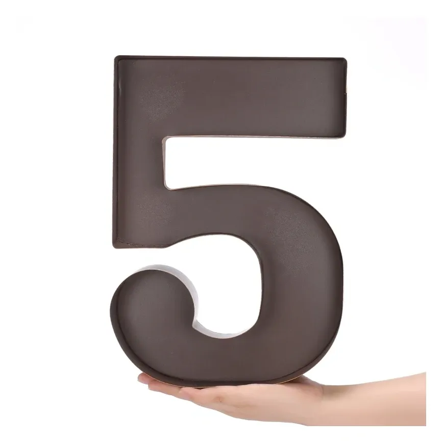 number-5-metal-wine-cork-holder-a334-5
