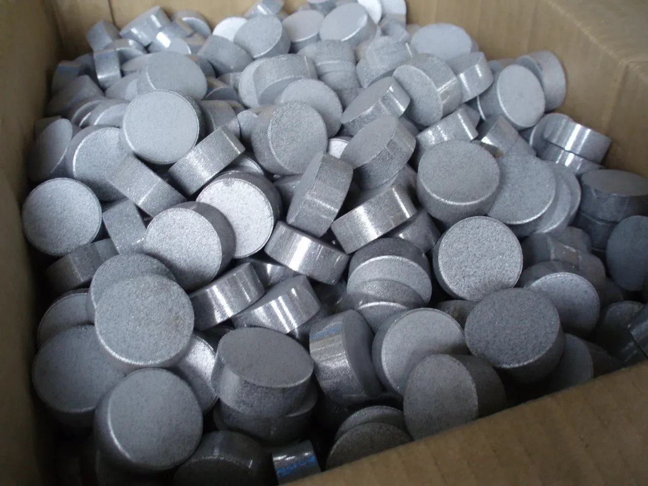 Chromium Additive product image for Zhongshan Huayu