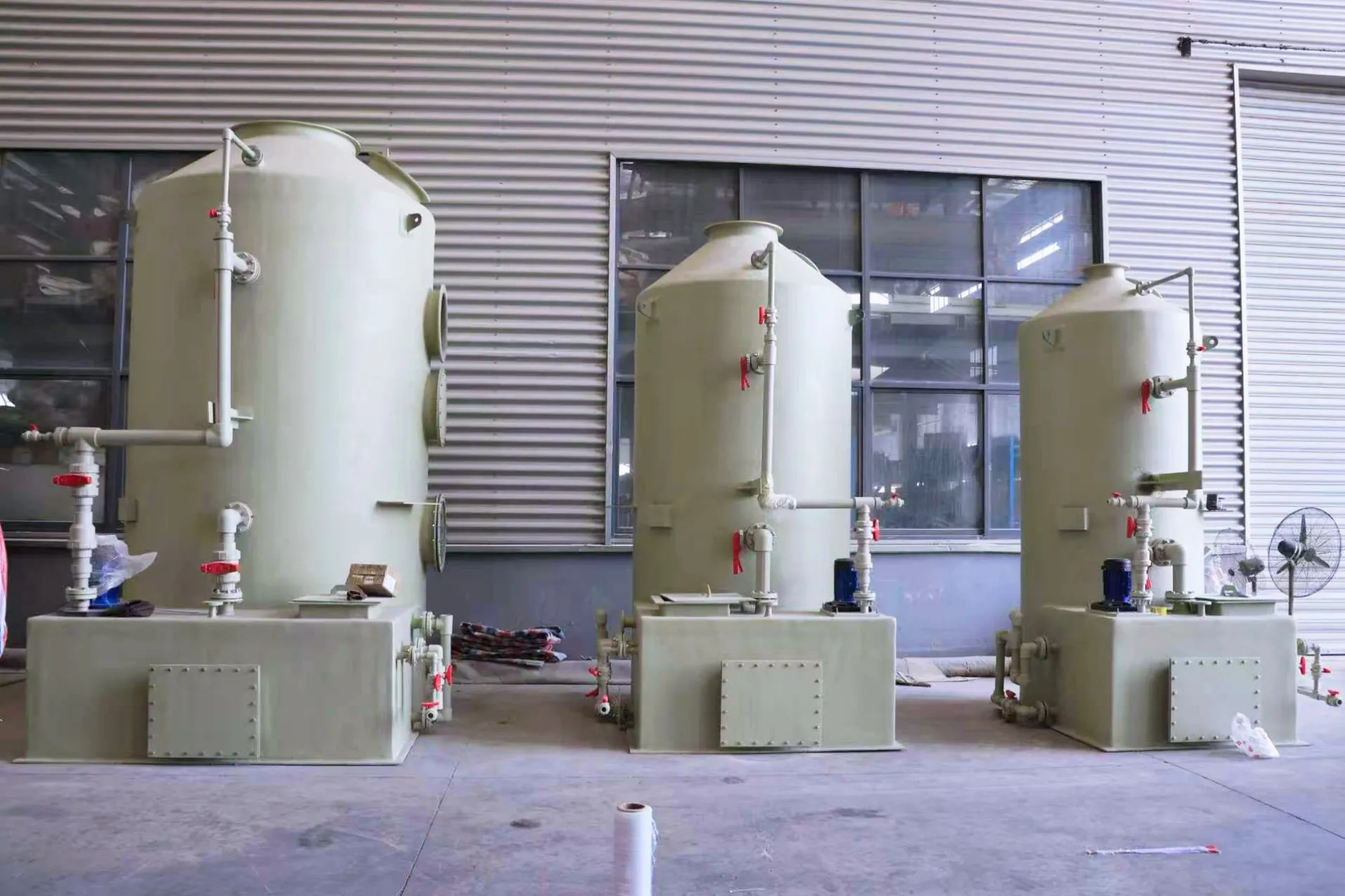 Shipment of tanks from the Nantong Yashi factory