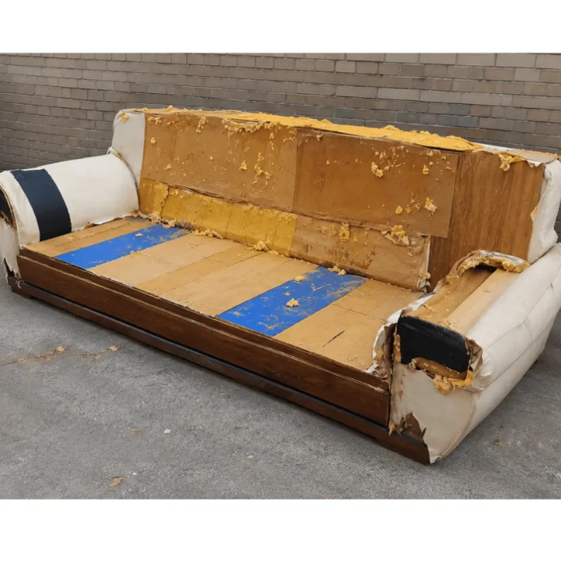 sofa-cardboard-filling-exposed