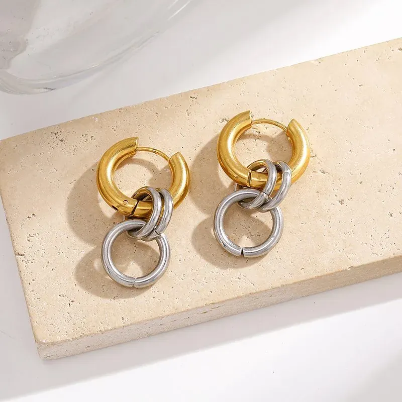 Ivanda Two-Tone Interlock Hoop Earrings Gold Silver YWD3-E26051860 - view 04