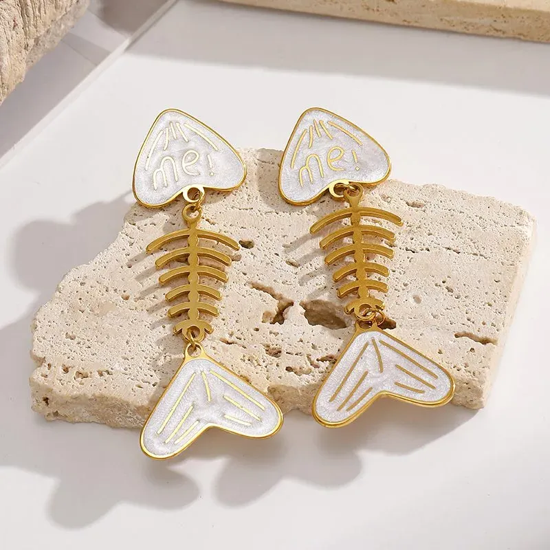 Ivanda Fishbone Drop Earrings White Enamel CHEH00801-1 - view 03