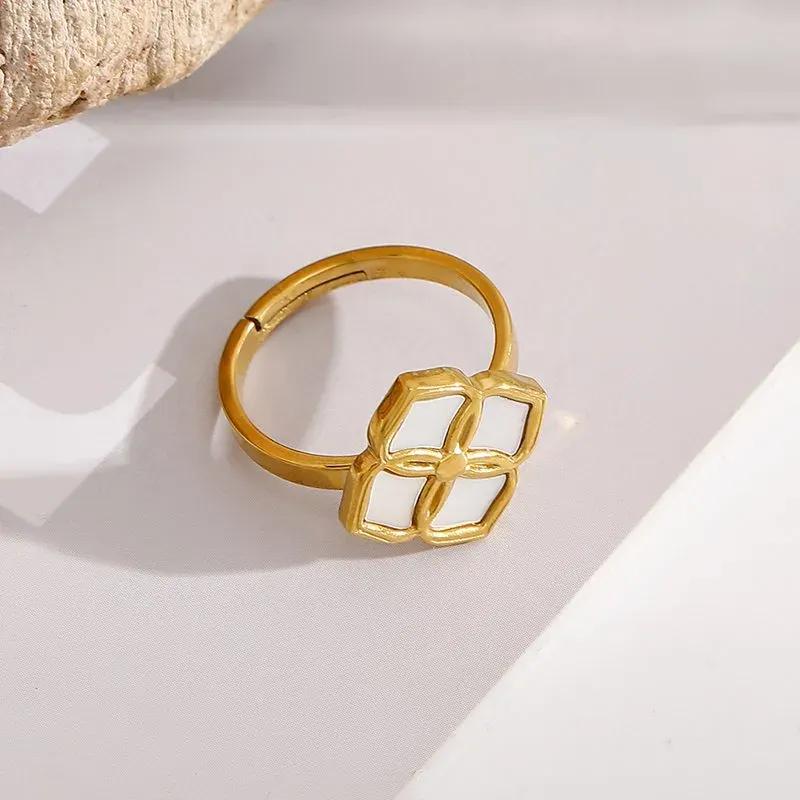Ivanda White Enamel Four-Leaf Clover Ring PVD 18K Gold Plated Stainless Steel CH1921 - view 05
