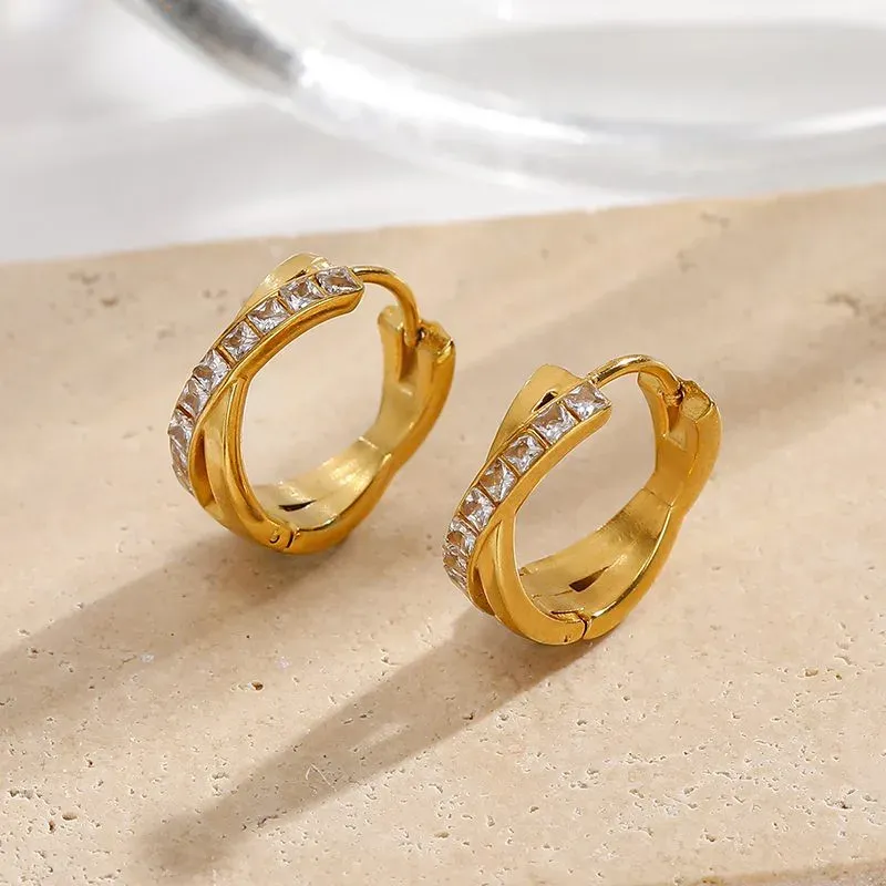 Ivanda Gold Dangle Earrings Stainless Steel YHTSE-260517 - view 02