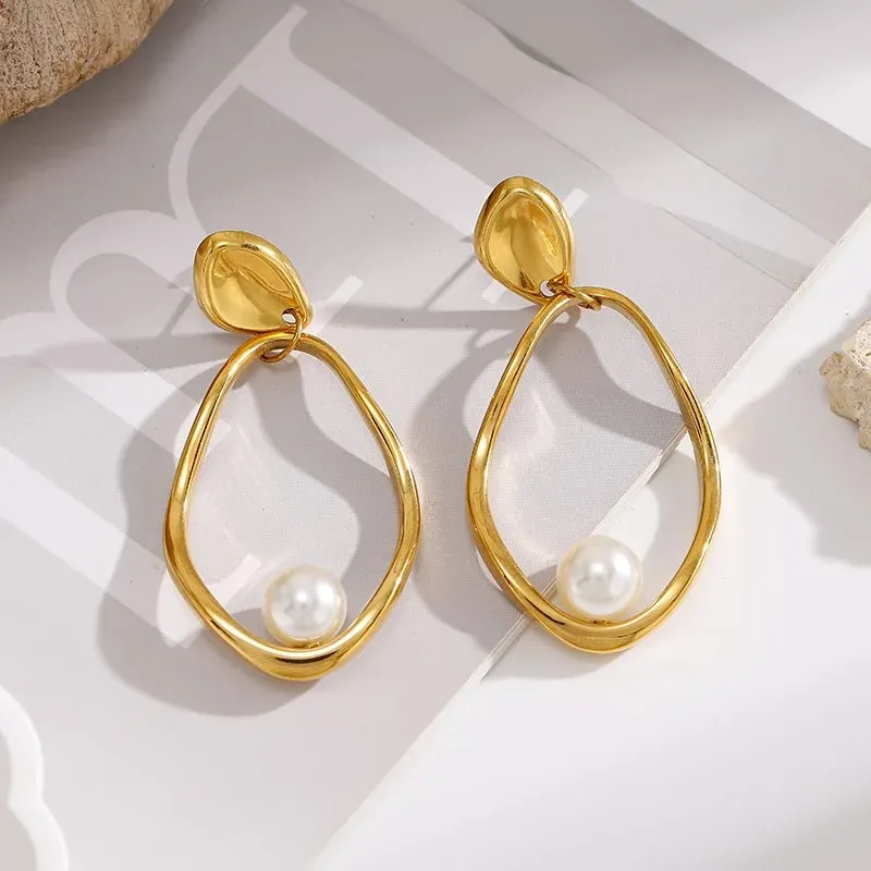 Ivanda Pearl Oval Hoop Earrings Large Gold Organic YWD1-E26061895-321 - view 04