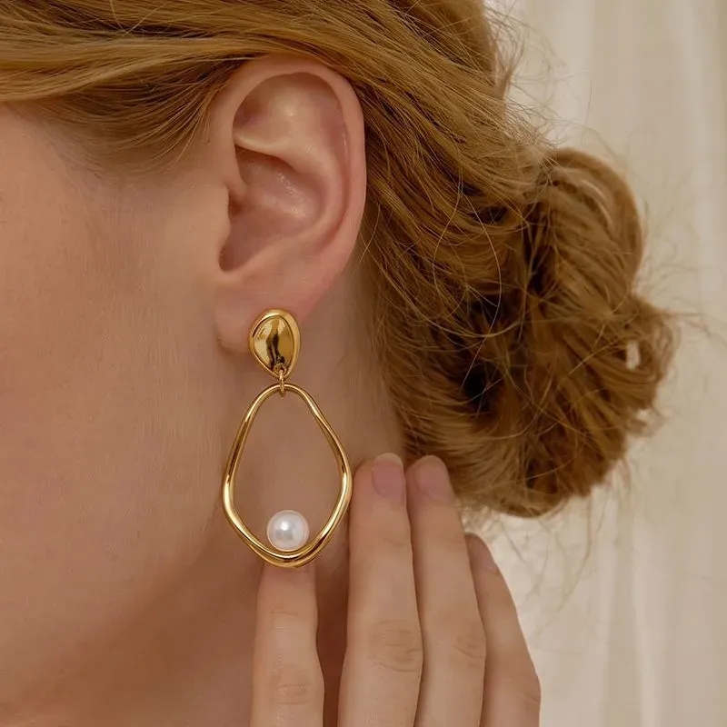 Ivanda Pearl Oval Hoop Earrings Large Gold Organic YWD1-E26061895-321 - view 05
