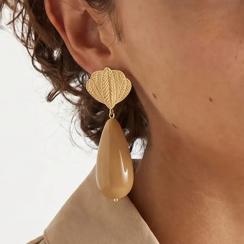Ivanda Shell & Resin Teardrop Earrings PVD 18K Gold Plated Stainless Steel YWD2-E2504955-2 - view 02