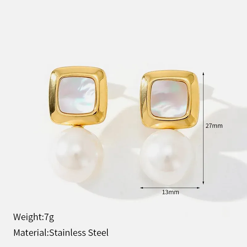 Ivanda Heart Outline Pearl Drop Earrings Gold CHZRK616-41 - view 03