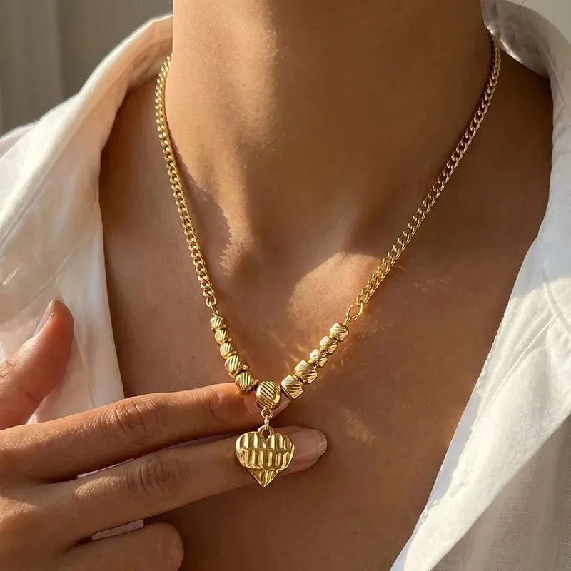 Ivanda Textured Bead Heart Curb Chain Necklace PVD 18K Gold Plated Stainless Steel CHOFXL-0500-J - view 03