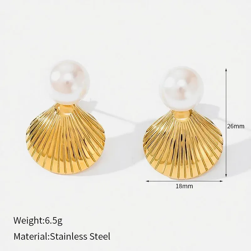 Ivanda Shell & Pearl Stud Earrings PVD 18K Gold Plated Stainless Steel CH1923 - view 01