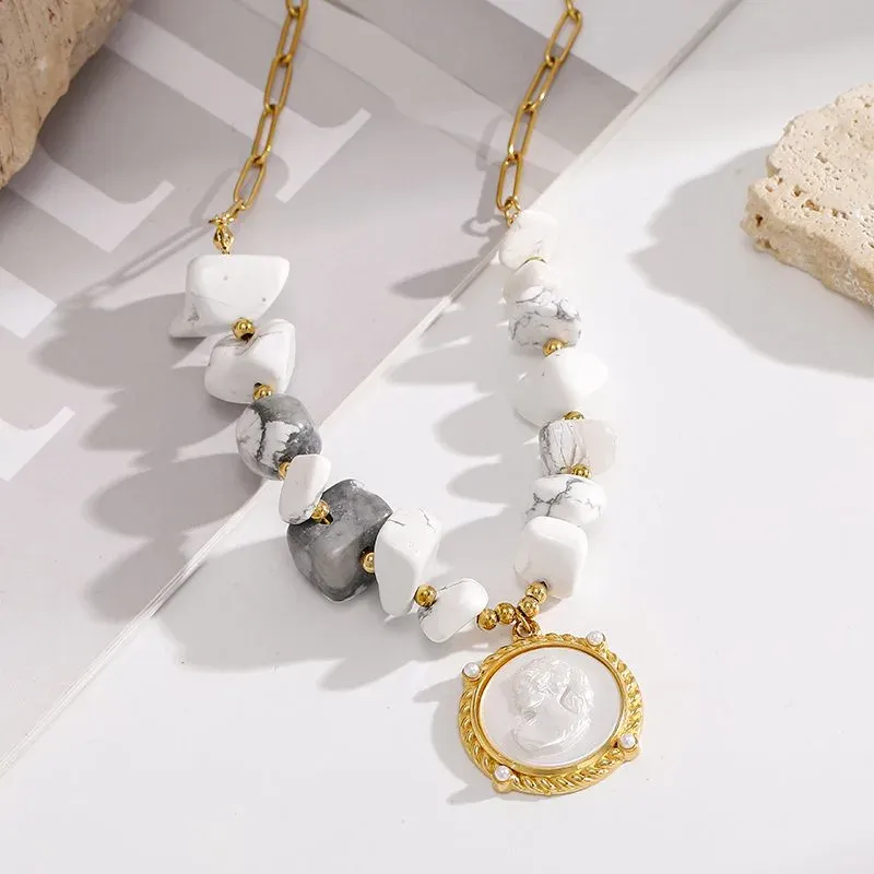 Ivanda Baroque Pearl Medallion Necklace CHXL02669-1 - view 06