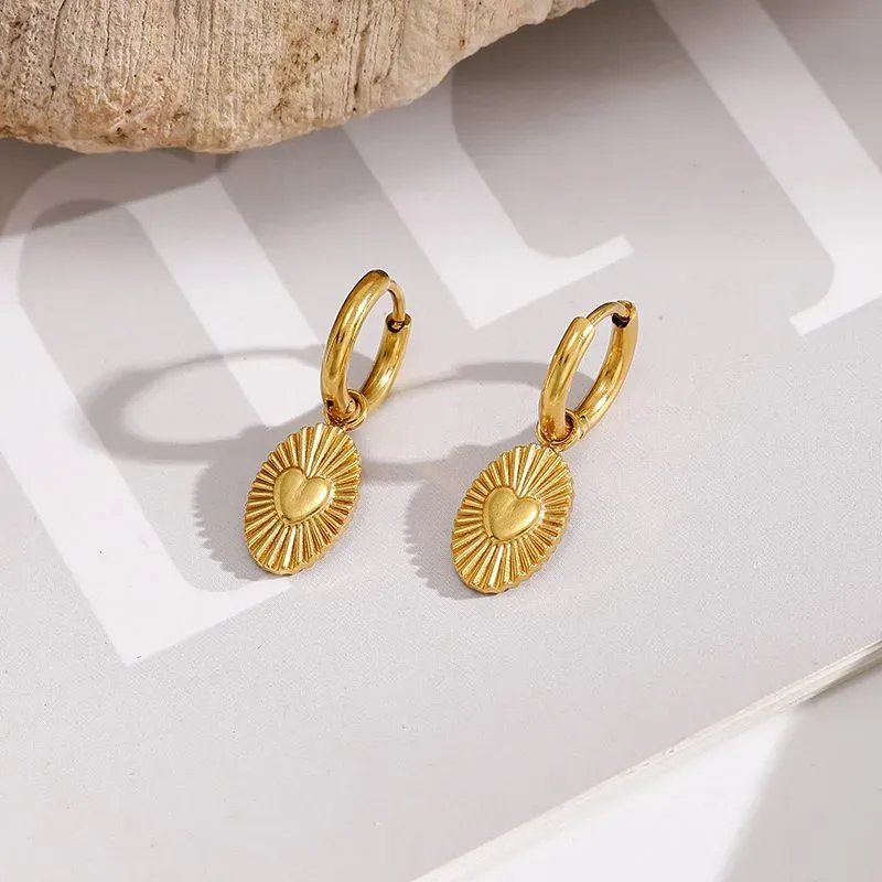 Ivanda Heart Medallion Hoop Earrings Gold YWDXS2605-E07 - view 05