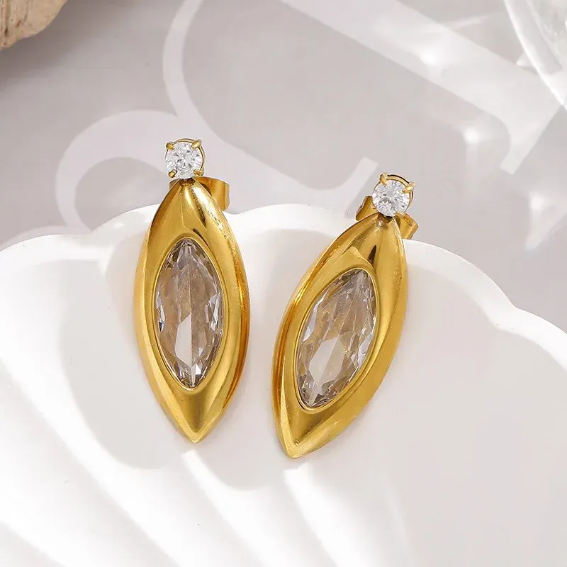 Ivanda Textured Coin Earrings Gold Stainless YHTSE-260503 - view 02