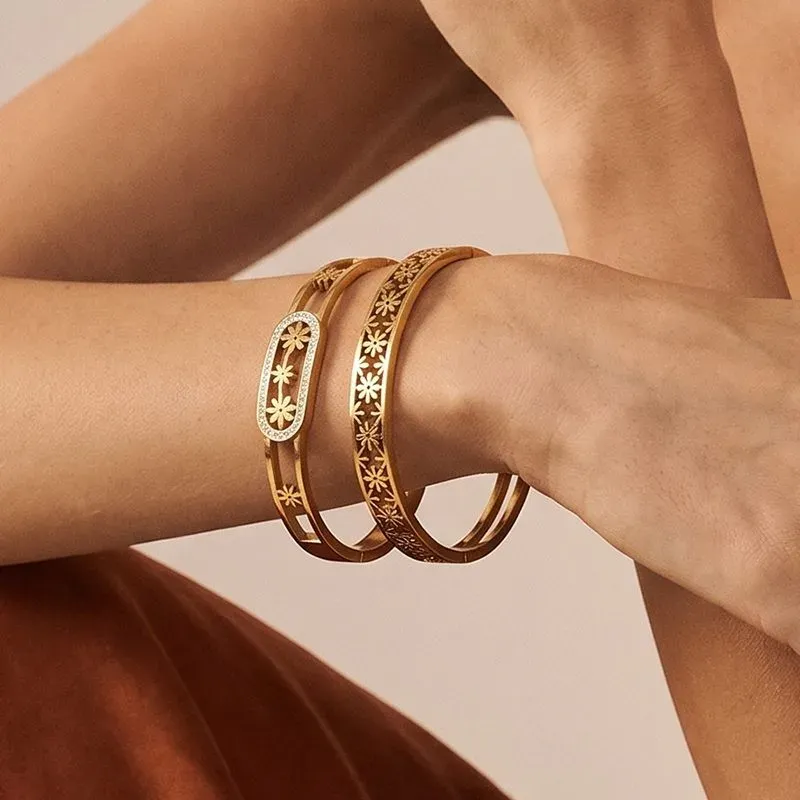 Ivanda Starfish Crystal Bangle PVD 18K Gold Plated Stainless Steel CHOB-1976-J-W - view 04