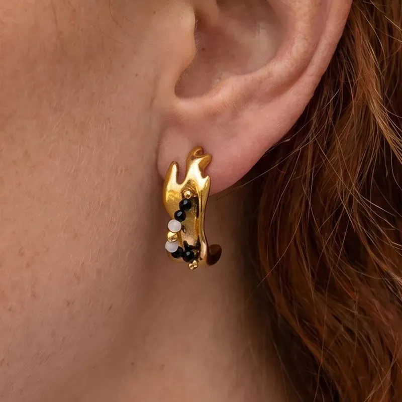 Ivanda Wave Ear Hooks with Beads PVD 18K Gold Plated Stainless Steel YWD8-E2504942 - view 02