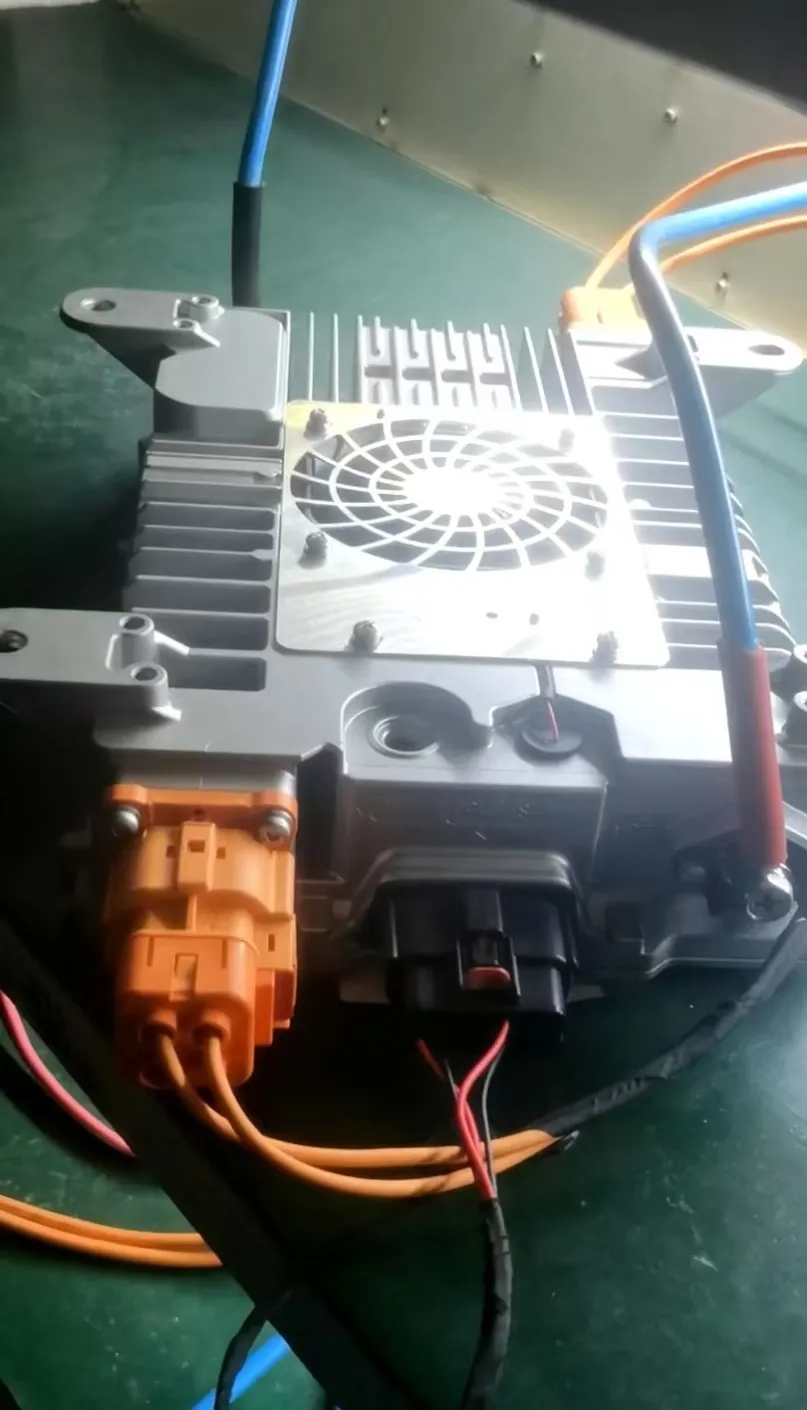 3.3KW +1