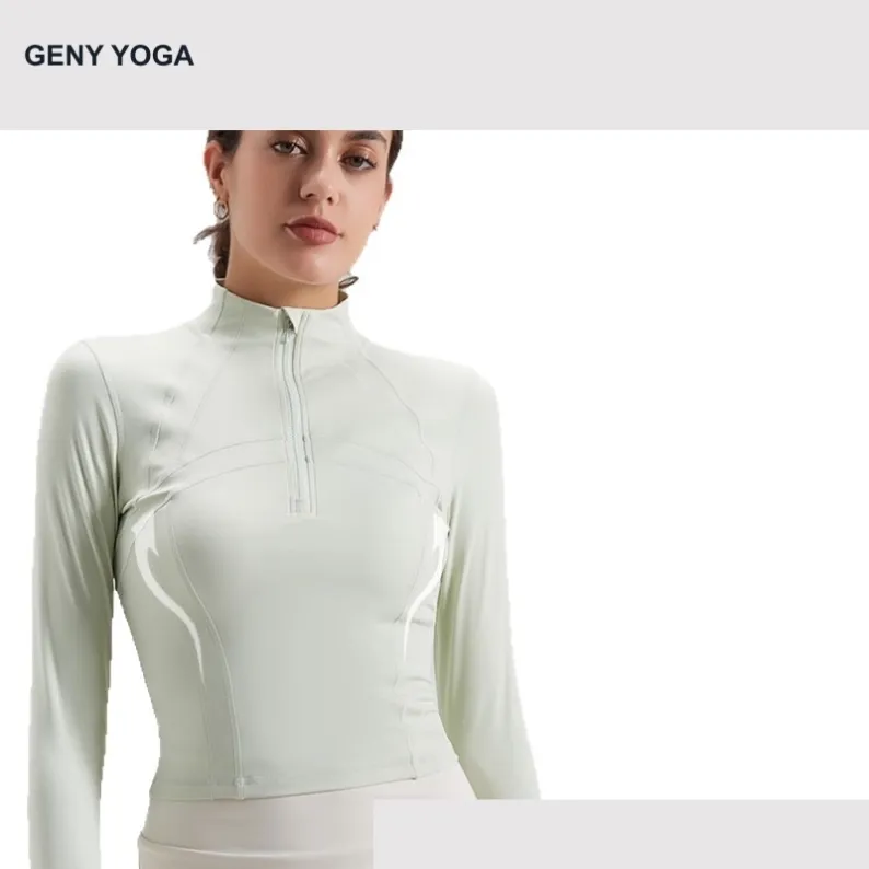 Mint green front view of GENY YOGA 24030 half-zip workout top