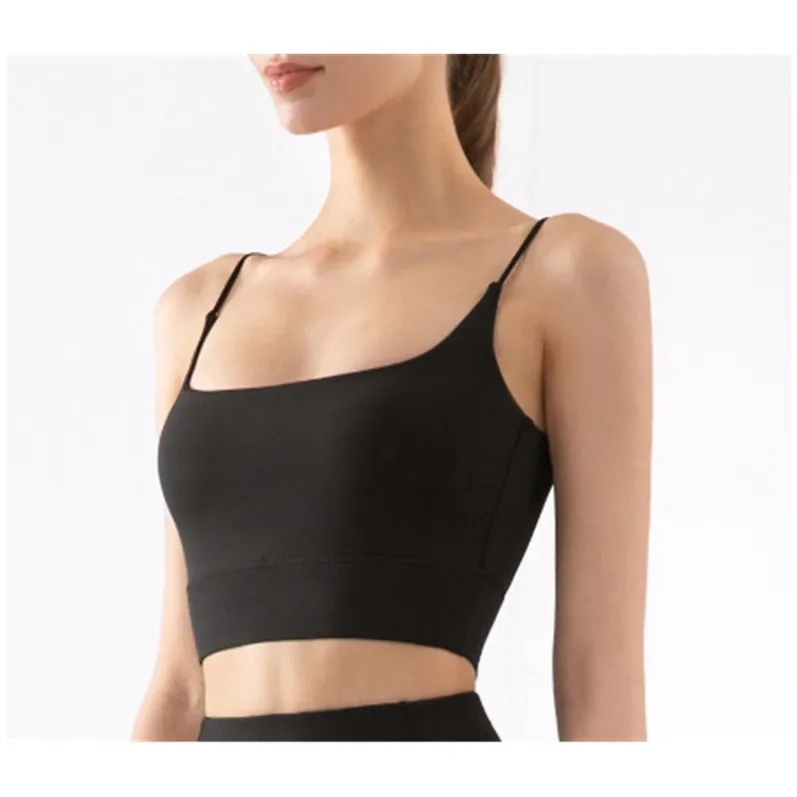 Black front view of GENY YOGA 2222 seamless yoga camisole
