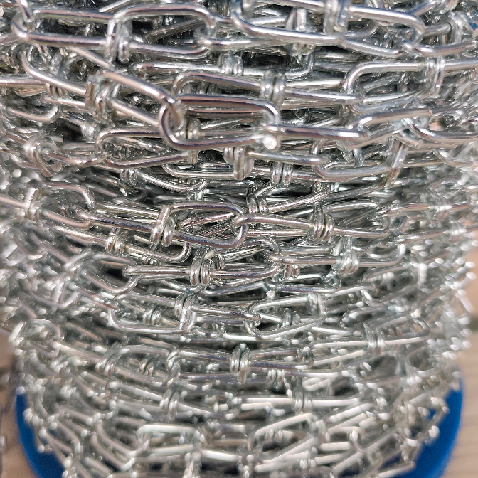 knotted chain in reel