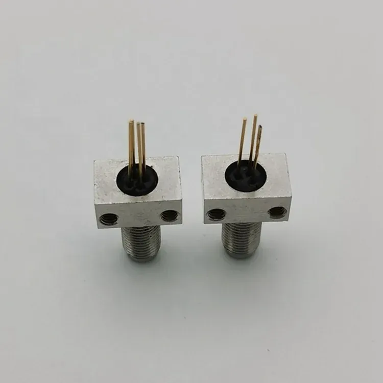 SMA905 detail pmma end glow fiber