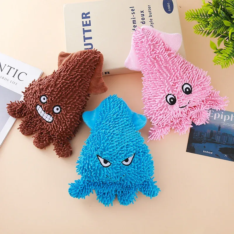 Heart Squid Mop Plush Dog Toy wholesale from Lanshine Pet