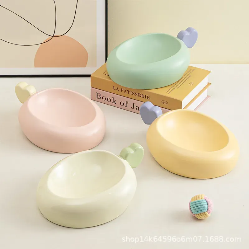 Cream Ceramic Pet Bowl wholesale from Lanshine Pet