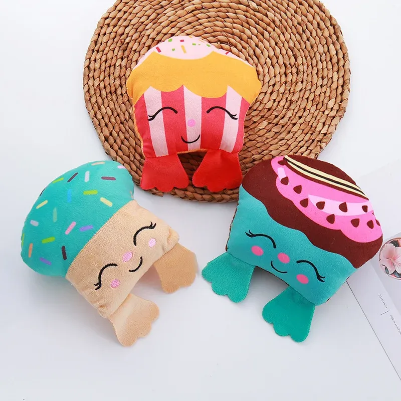 Printed Cupcake Plush Dog Toy wholesale from Lanshine Pet