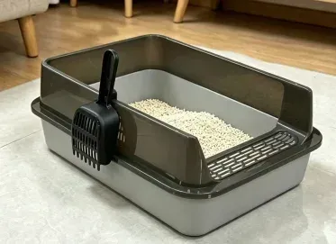 Square Semi-Enclosed Litter Box - photo 3