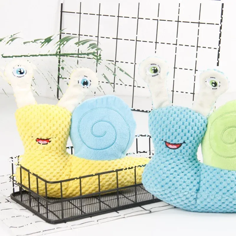 Colorblock Snail Plush Dog Toy wholesale from Lanshine Pet