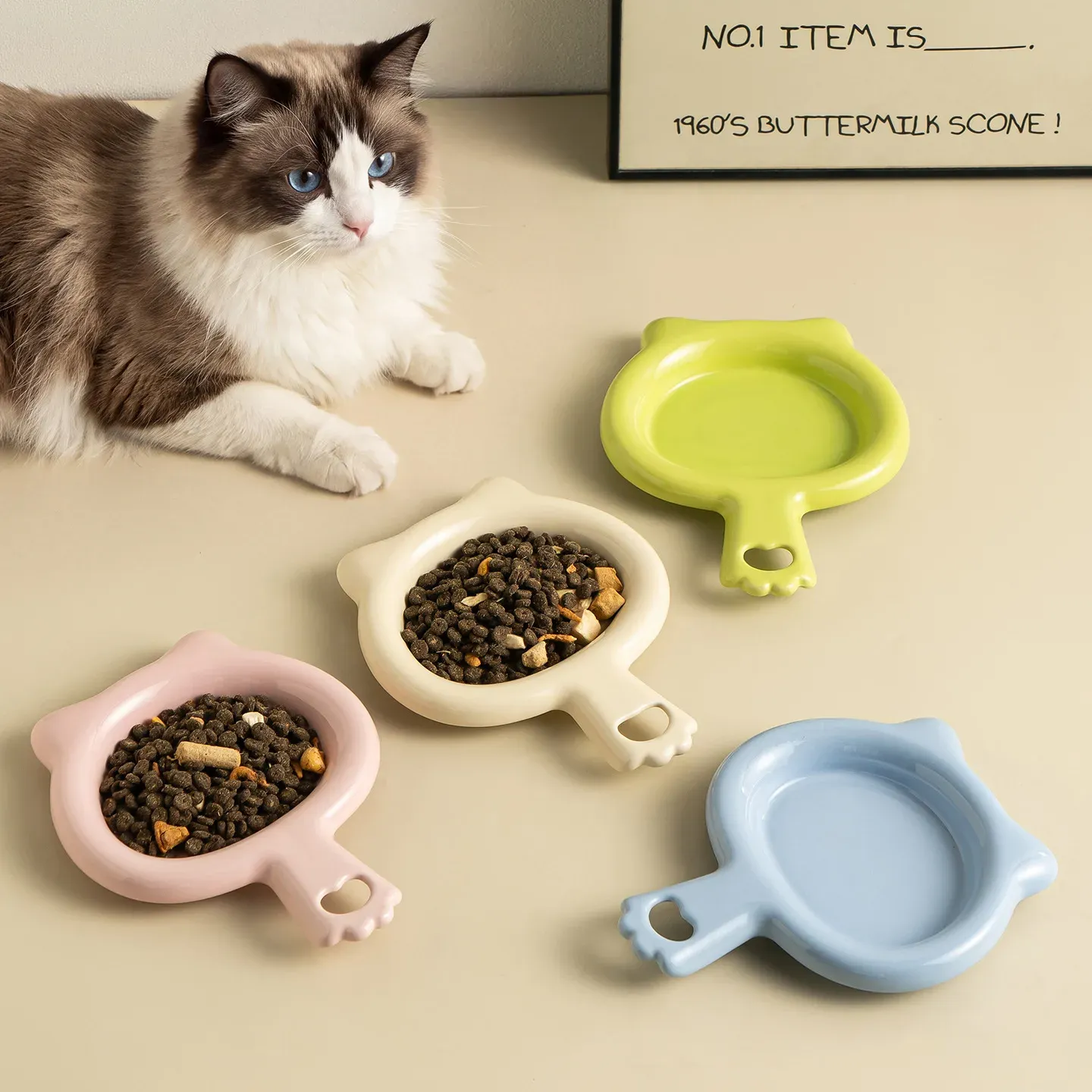 Paw-Print Handled Ceramic Dish wholesale from Lanshine Pet