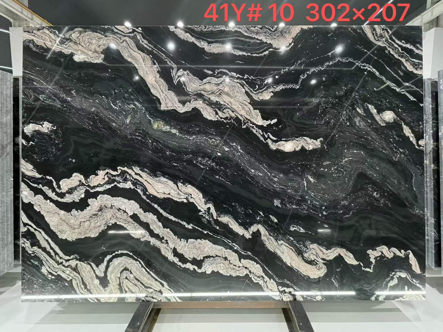 Cosmic Black from xmtaiyistone (2)