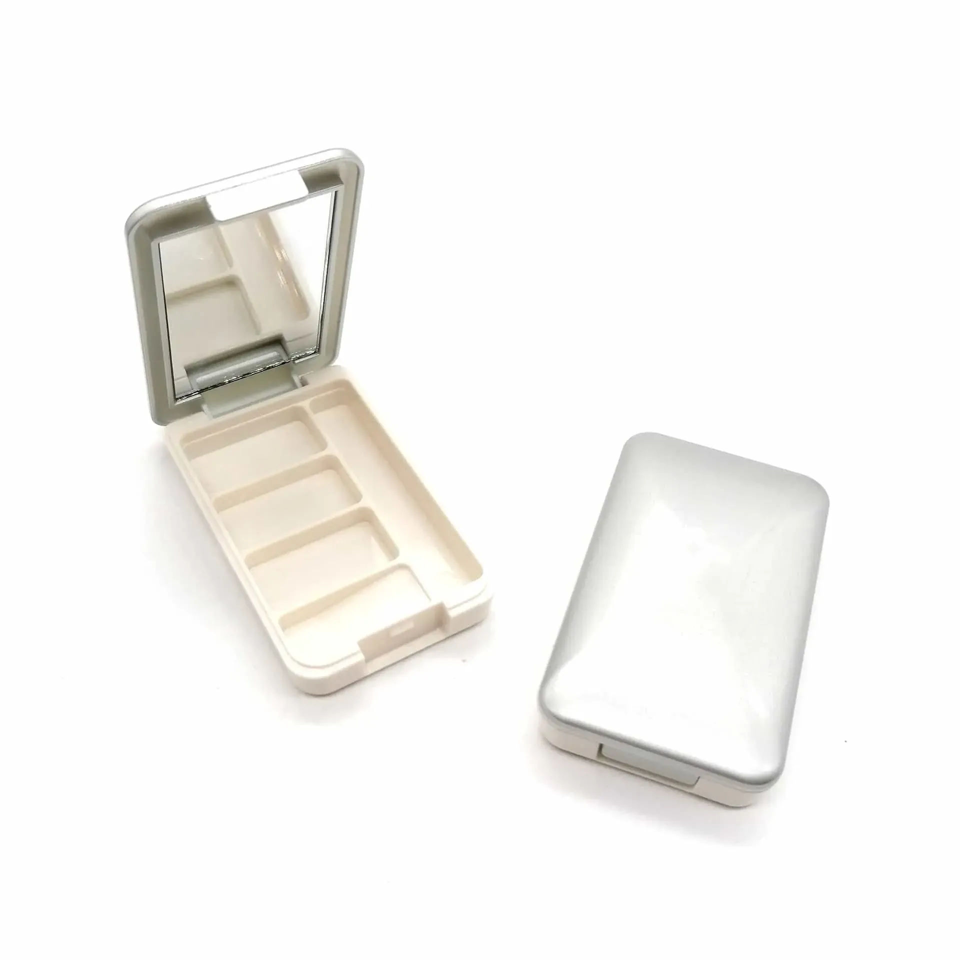 4 5G Silver Abs Eyeshadow Palette With Mirror & Brush Customized Rectangular Eyeshadow