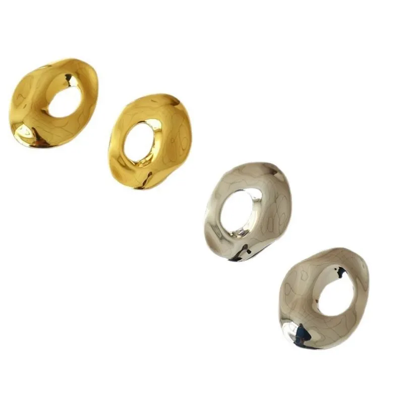 earrings_irregular_metal_05.webp