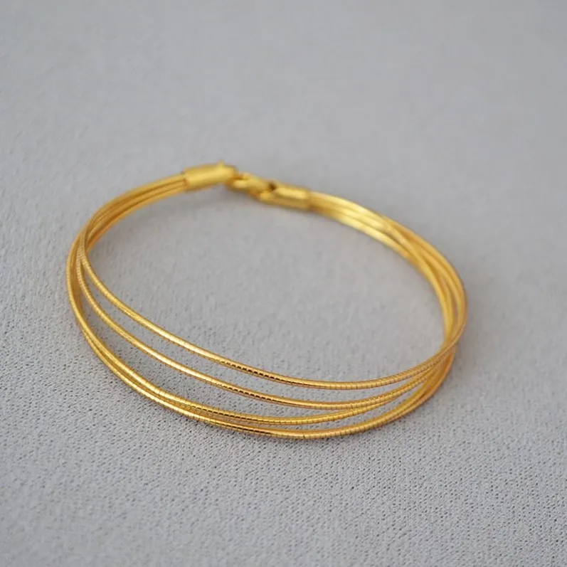 bracelets_snake_chain_04.webp
