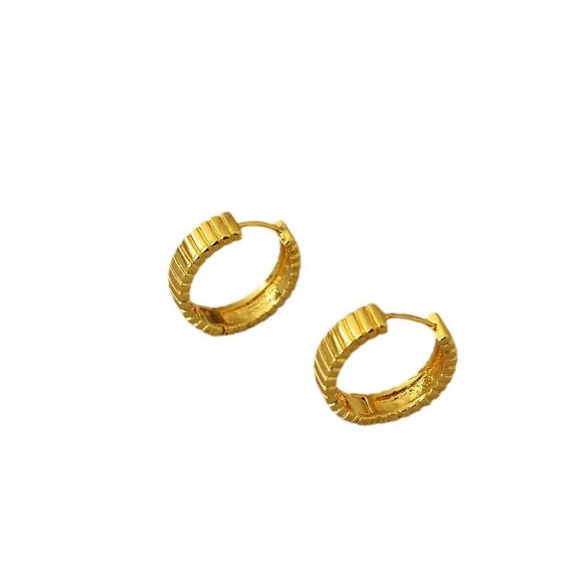 earrings_hoop_fluted_05.webp