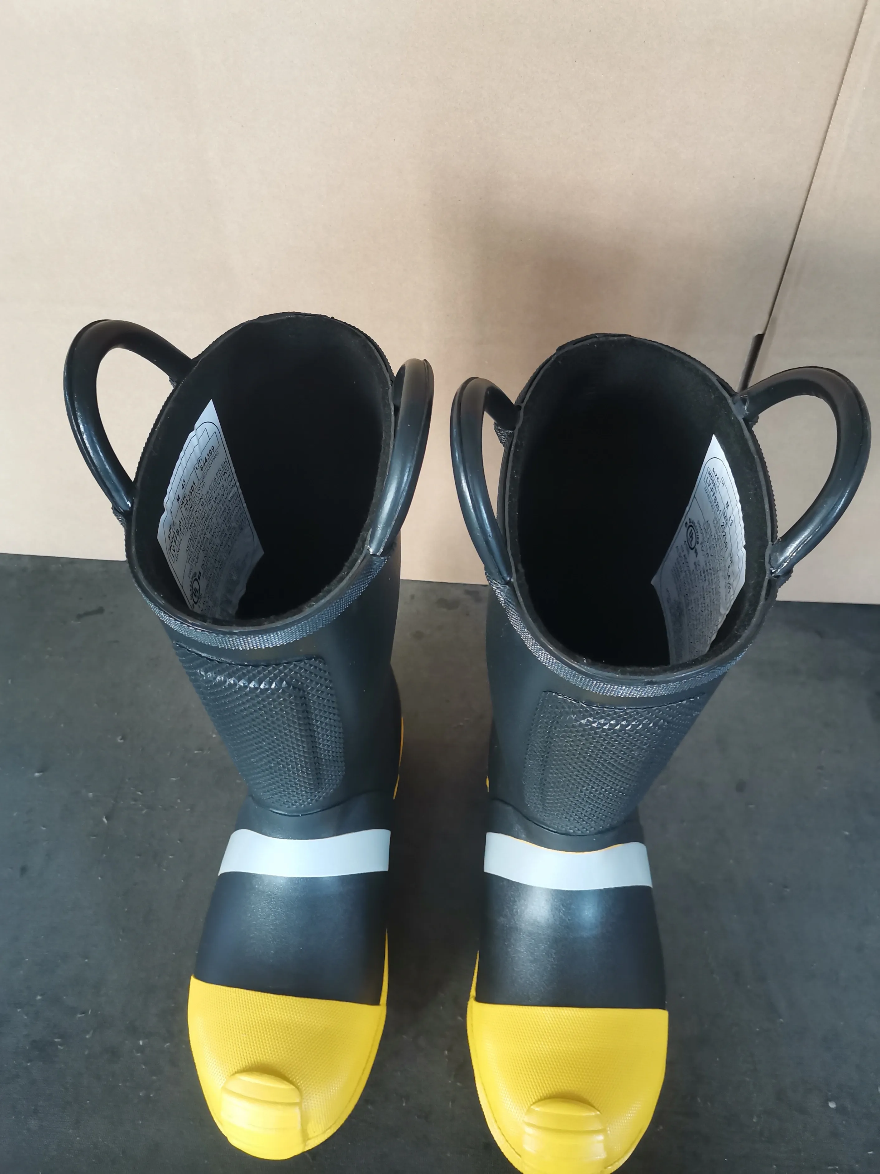 Fireman boots 2
