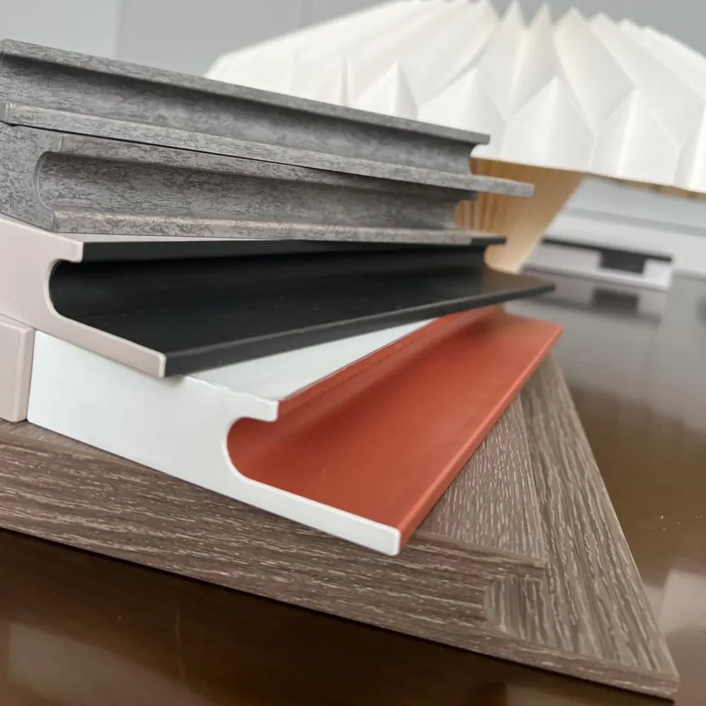 Handleless Cabinet Doors